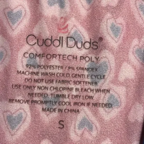 Cuddl Duds Hearts Comftech Poly 2-piece set, Small - Picture 3 of 7